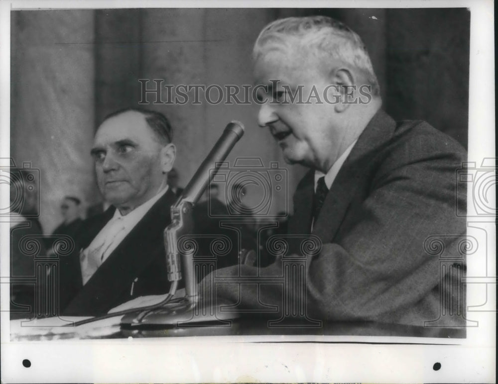 1959 Press Photo Wash DC Vilius Neimantus & Leo Mamaskiewics at Senate Rackets