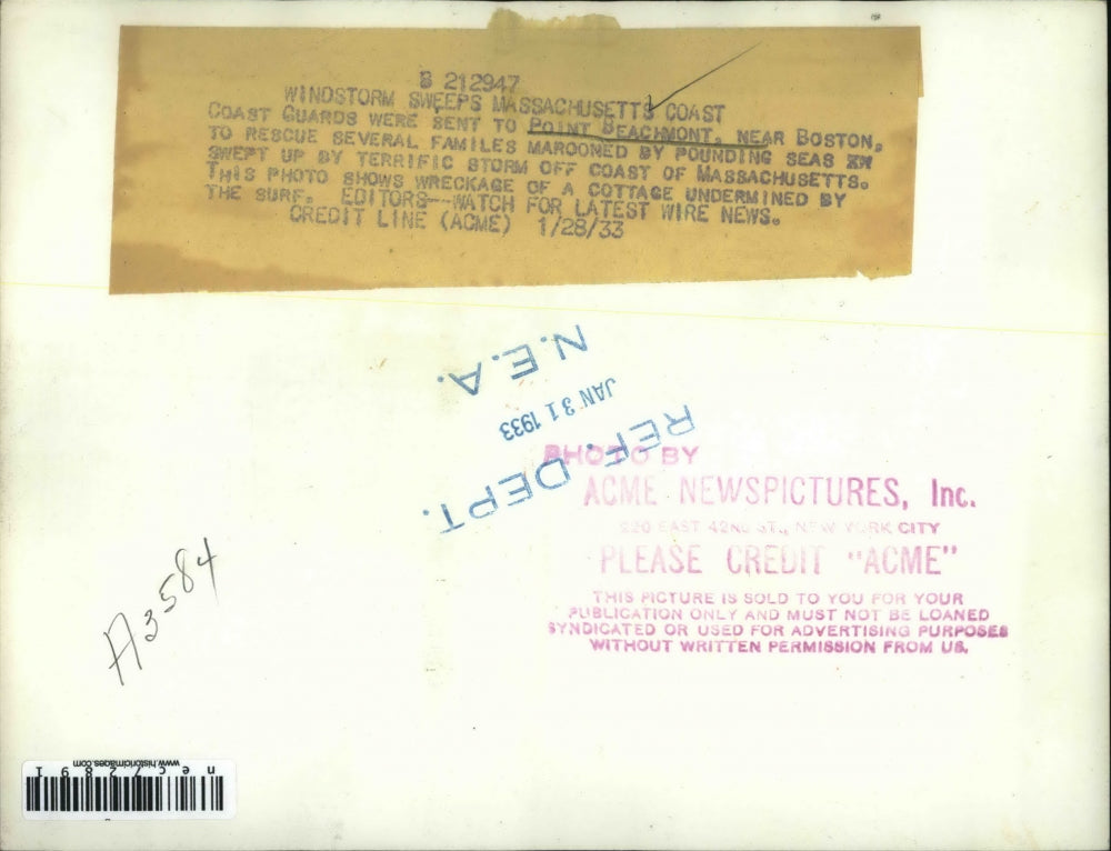 1933 Press Photo Point Beachmont, Mass destruction from a storm - nec72891