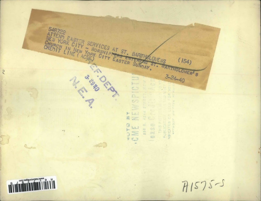 1940 Press Photo NYC, St Bartholomews church parishoners on Easter Sunday