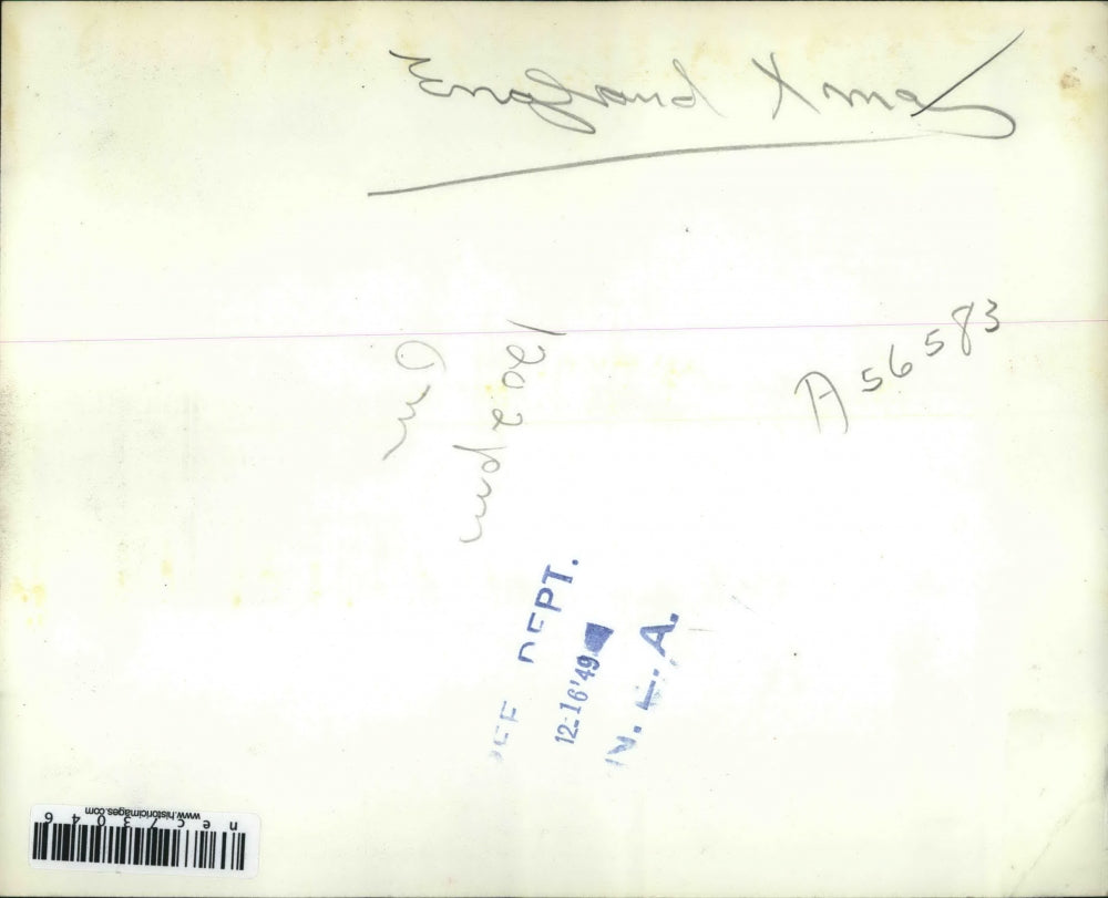 1949 Press Photo Hartford, English carolers in the snowfall