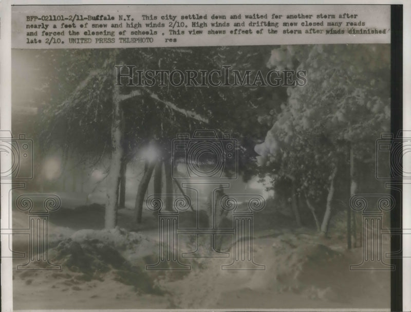 Load image into Gallery viewer, 1958 Press Photo Buffalo,NYHigh wind &amp; heavy snow causes roads to be closed
