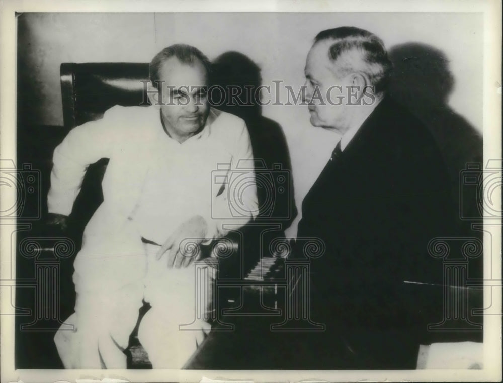 1934 Press Photo Prisoner Tom Mooney With Warden of San Quentin Prison