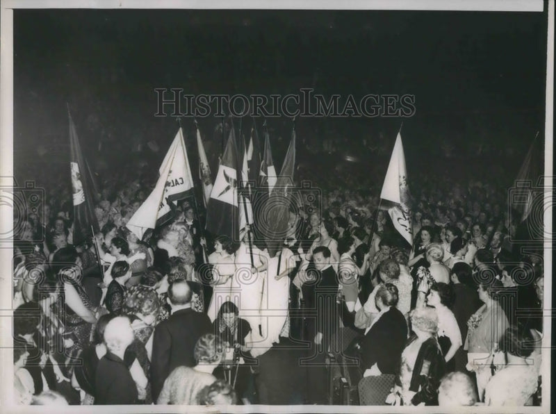 Load image into Gallery viewer, 1937 Press Photo 46th Congress of th eDAR congress held in DC

