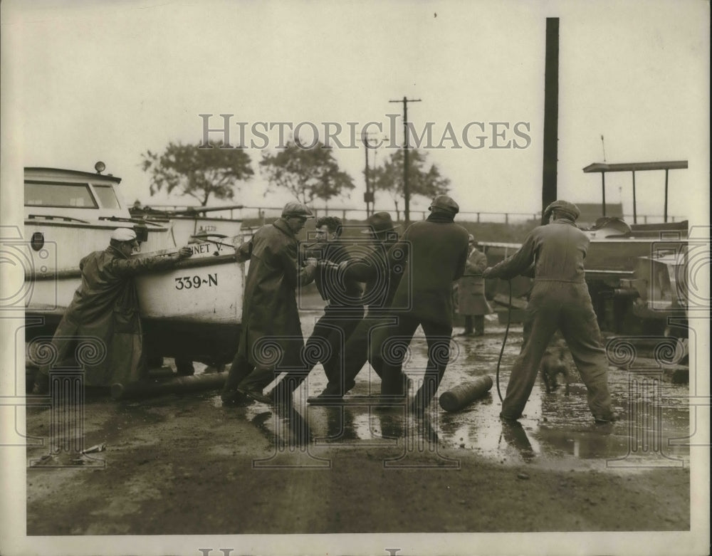 1931 Press Photo Dredge & Dock Co for boats at Lakeside Yachy Club - nec73393