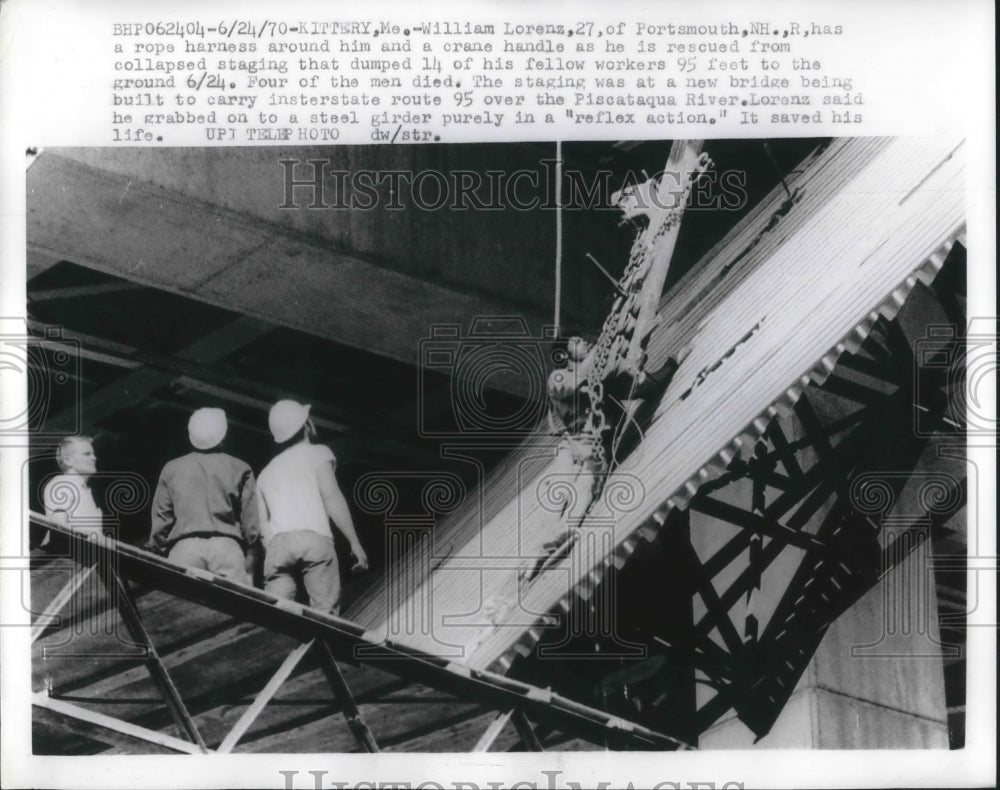 1970 Press Photo Kitsery,Ma Wm Lorens rescued from collapsed bldg