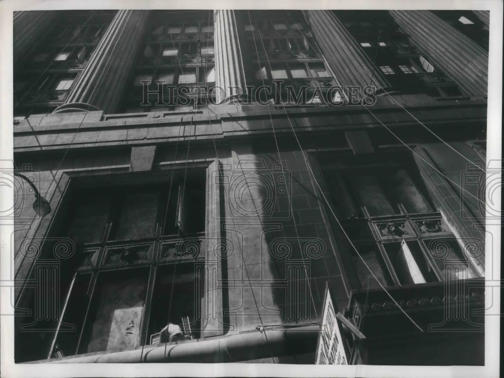1956 Press Photo Ropes Dangling at Chicago's City hall for Sandblasting