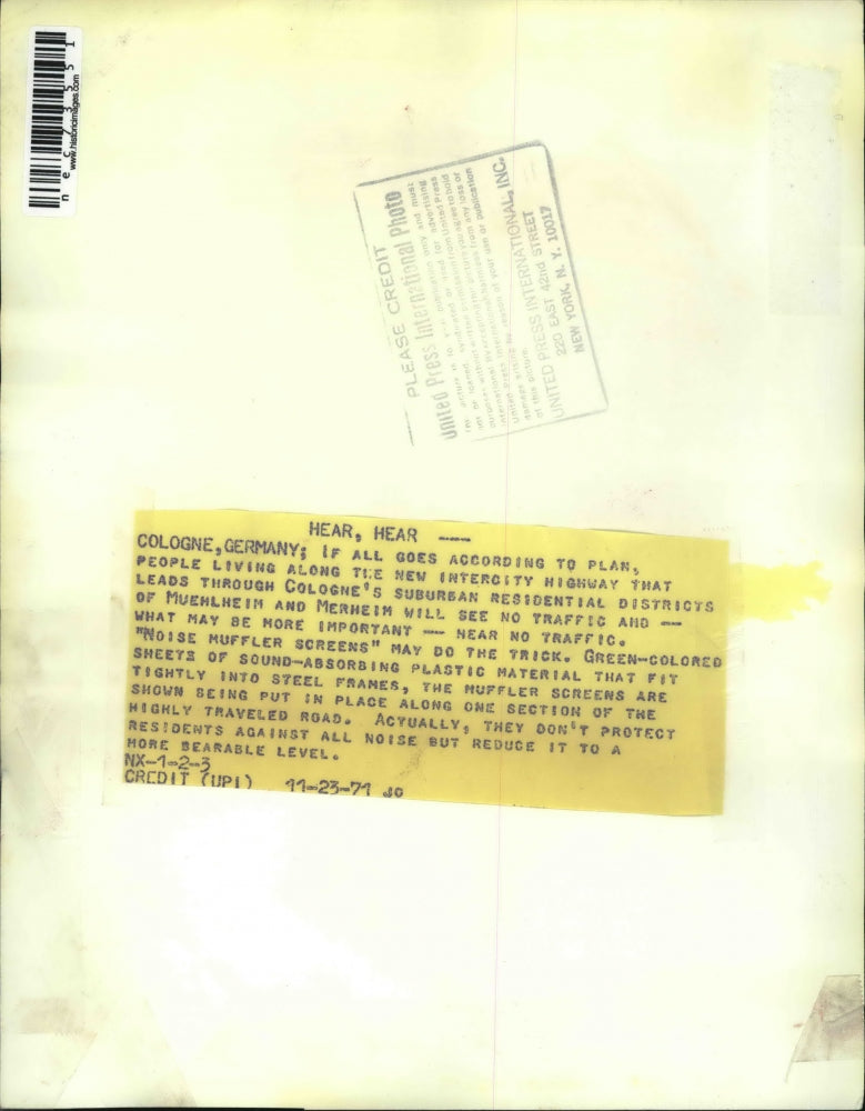 1971 Press Photo Cologne, Germany sound absorbing plastic for highways