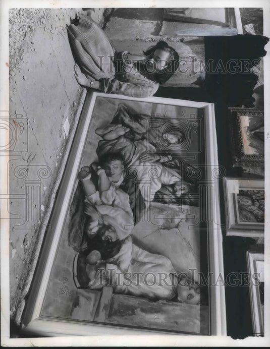 1957 Press Photo Rome, Italy child & painting at Via Marchutta art show
