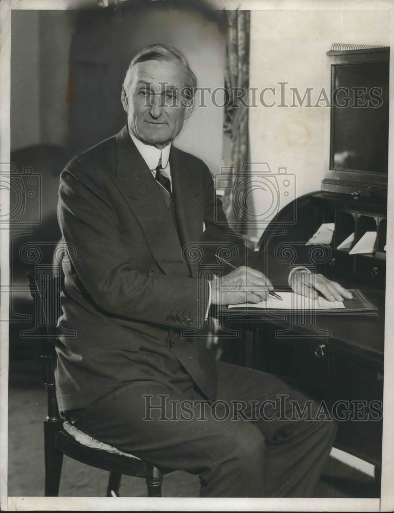 1932 Press Photo Businessman William Gibbs McAdoo at his office