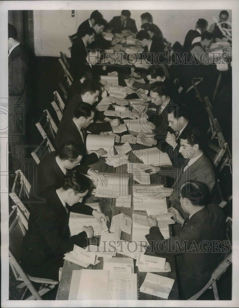 Load image into Gallery viewer, 1938 Press Photo Unemployment Insurance clerks at State Dept Armory in NYC
