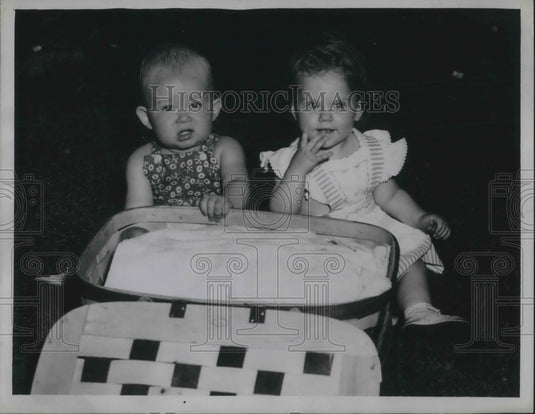 1948 Press Photo Cliff Davidson. Nancy Lee Thorn of Newton NJ - nec73766