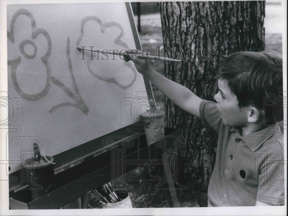 1960 Press Photo Lakewood art class, Wesley Stewart age 6 in Cleveland