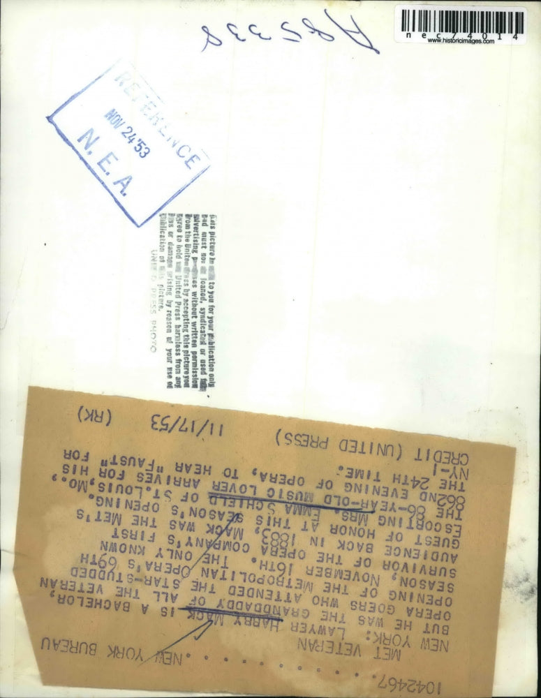 1953 Press Photo NYC Atty Harry Mack escorts Mrs Emma Schield to opera