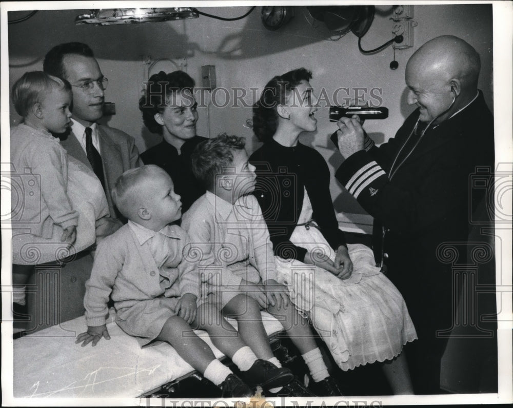 1957 Press Photo Dr Francis Galbraith & Reynolds family on liner Pres Cleveland