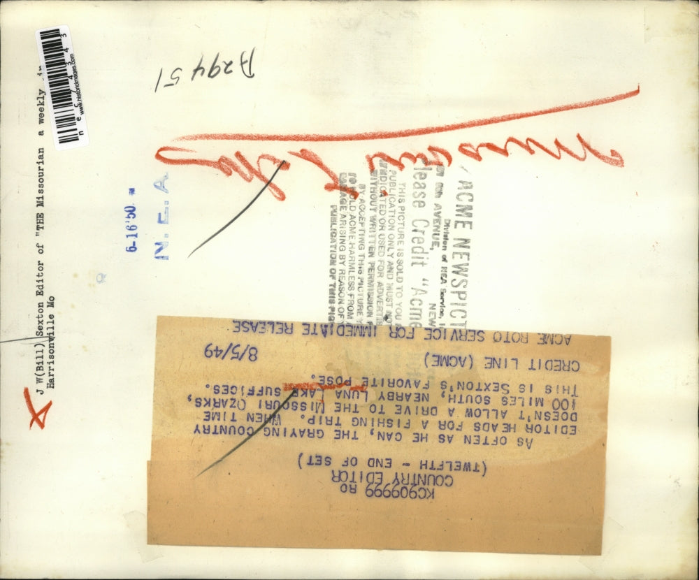 1949 Press Photo Luna Lake, man out fishing from the shore