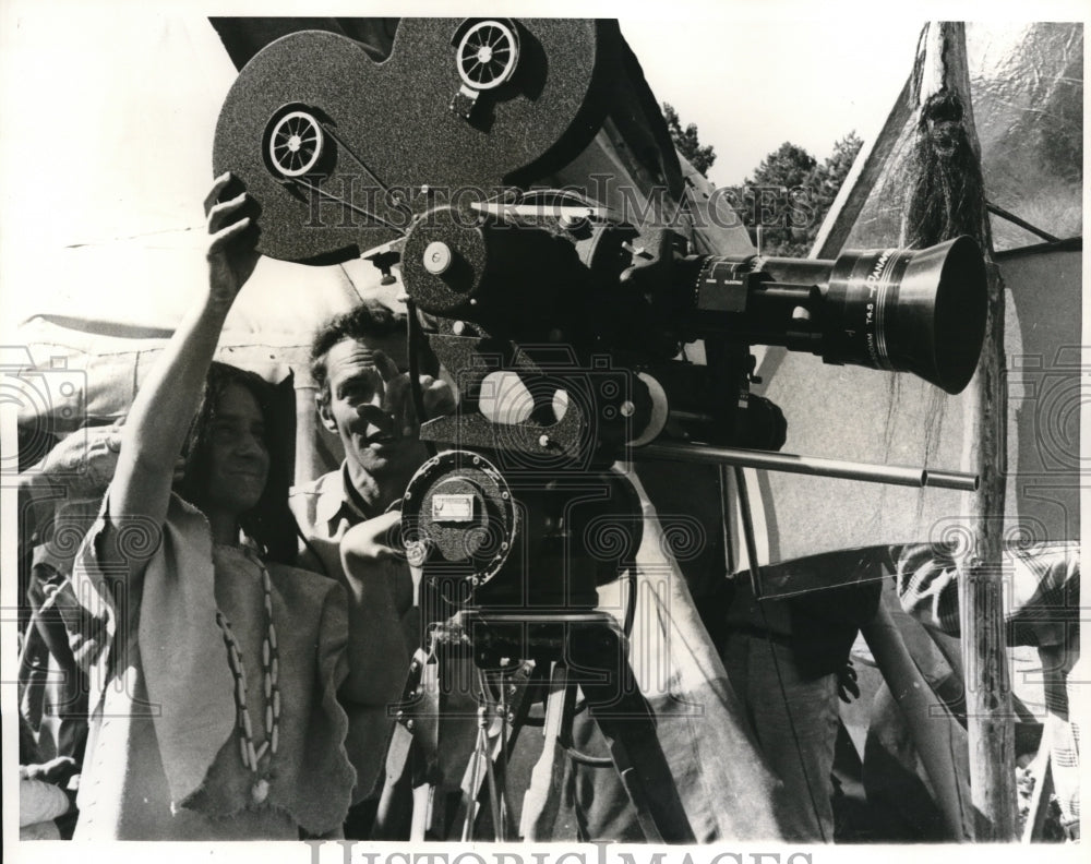 1968 Press Photo Director Silverstein for scene in A Man Called Horse