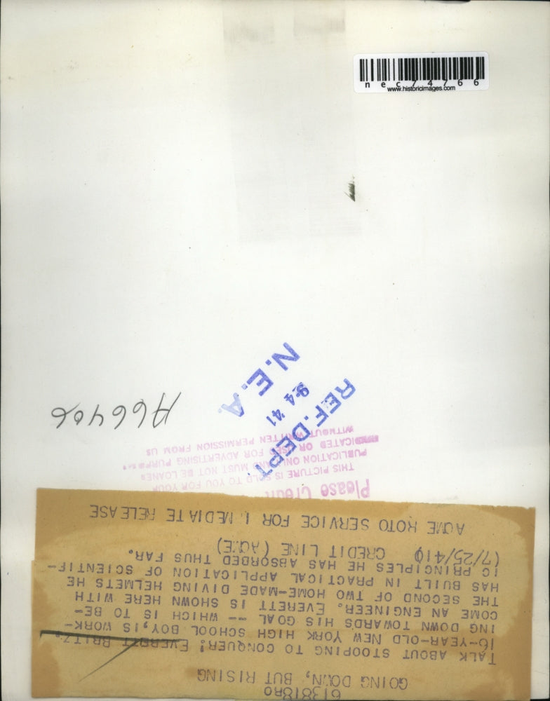 1941 Press Photo Everett Britt working to become marine engineer