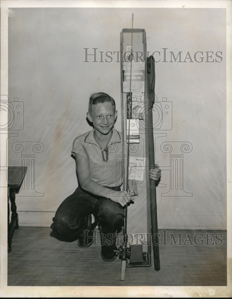 1954 Press Photo Press Fish derby winner in Cleveland, George Riley age 12