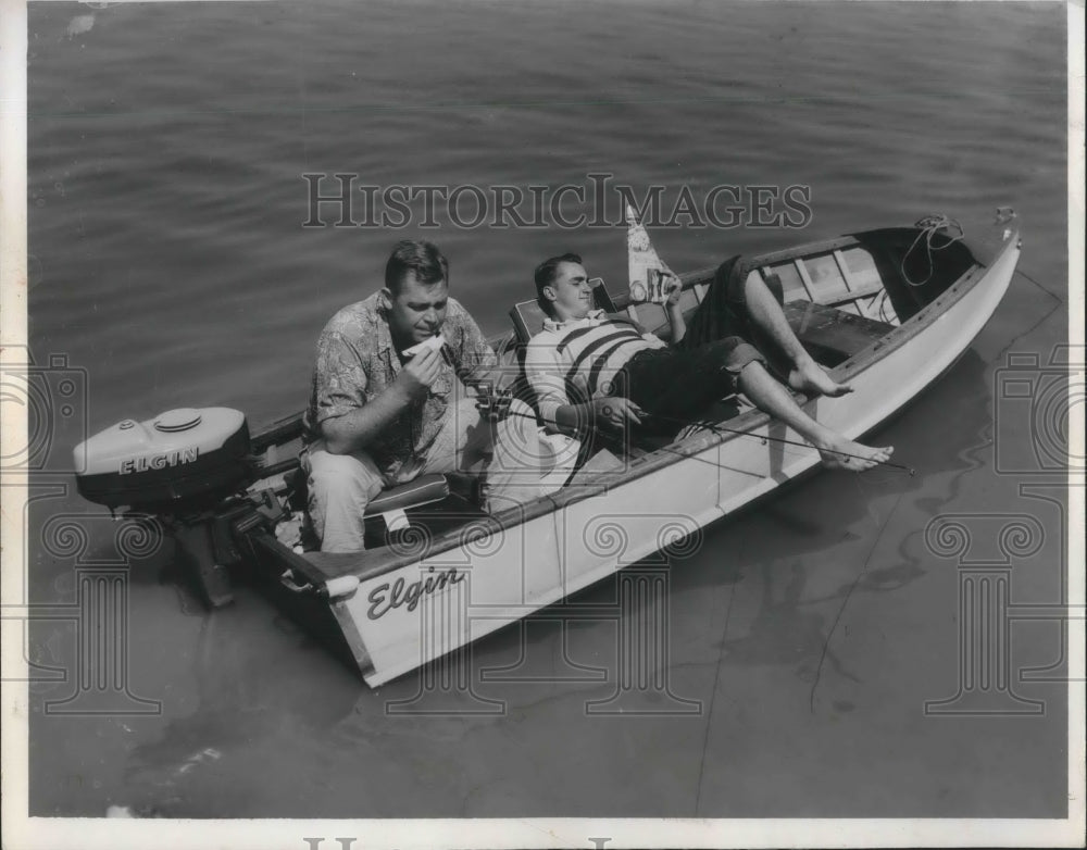 1954 Press Photo Norwal and Tomothy Vanek Edgewater Ramp