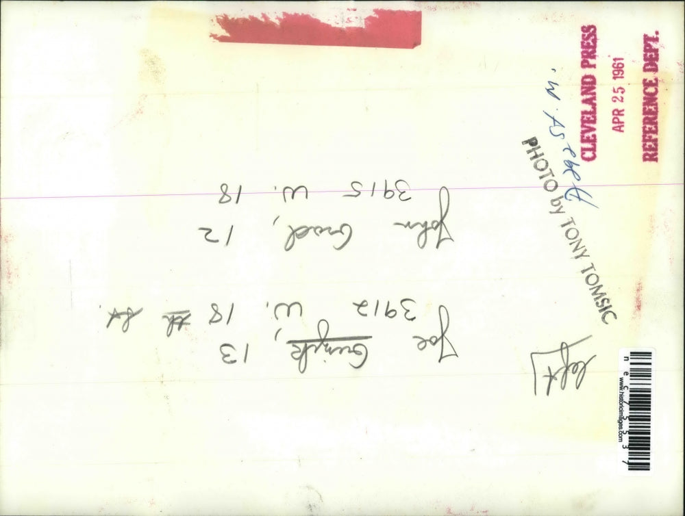 1961 Press Photo Joe Guzik John Grod with Battle of Bull Run Model