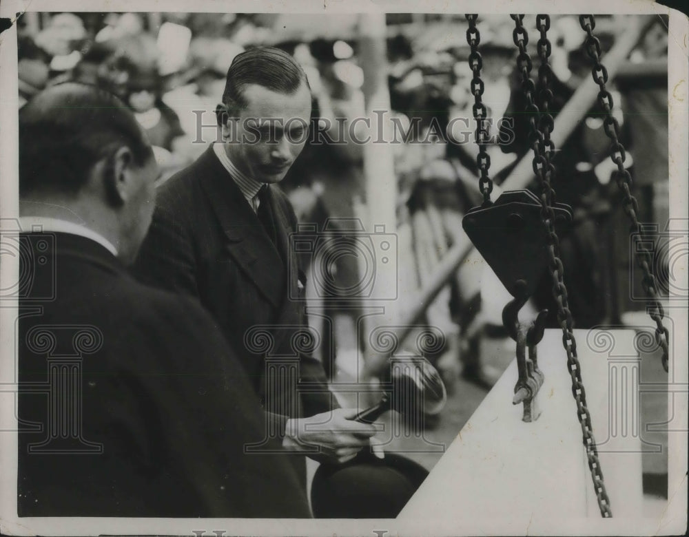 1925 Press Photo Prince Henry Lays Stone at Royal National Orthopedic Hospital