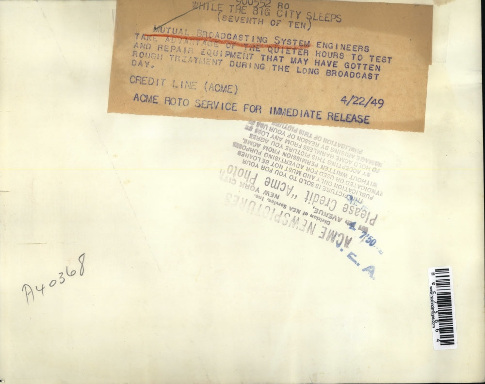 1949 Press Photo Mutual Broadcasting System Engineers