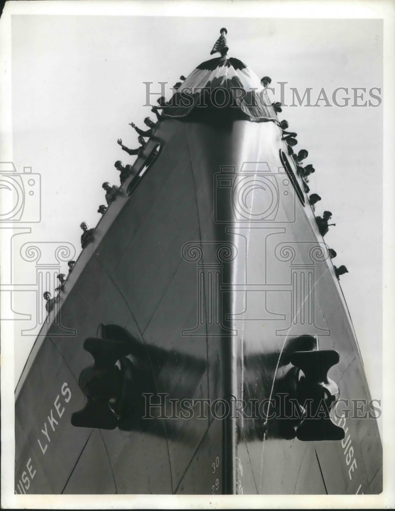 1941 Press Photo Kearny, Nj cargo ship SS Louise Lykes launched - nec75739