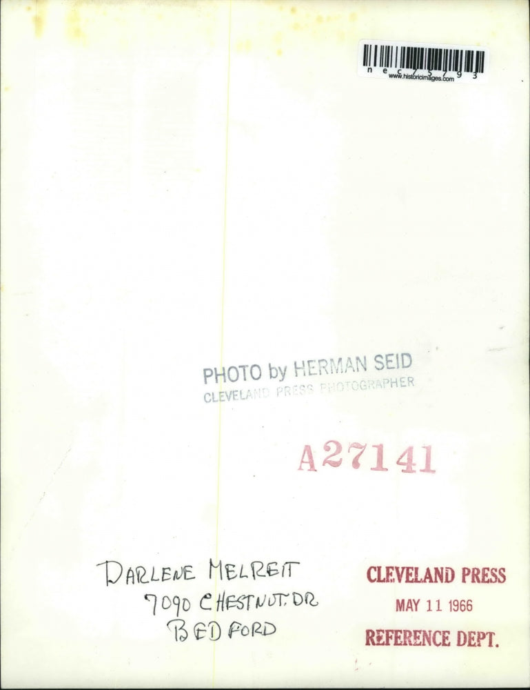 1966 Press Photo Darlene Melreit