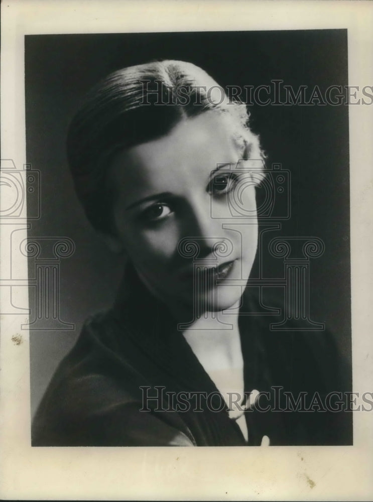 1937 Press Photo Miss Olga Gall