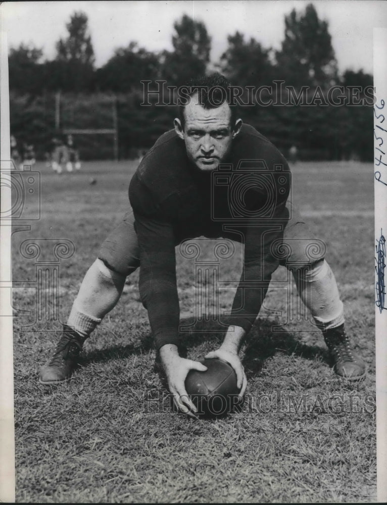 1938 Press Photo William Paul O'Neill, Football Center for University Penn.