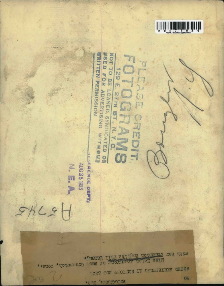 1925 Press Photo Helen Armstrong with Champion English Bull Tamany