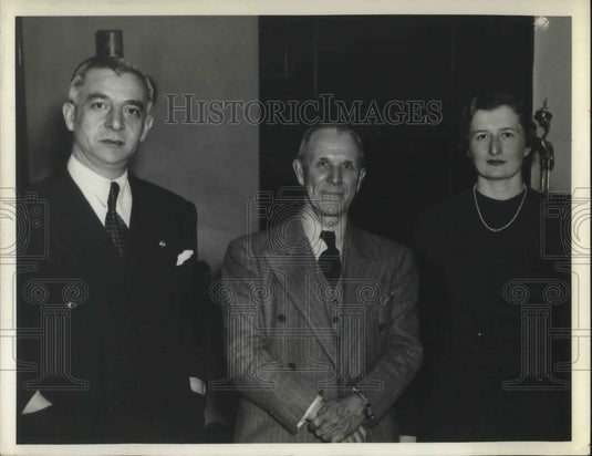 1927 Press Photo Dr Romeo Mntecchi his wife and George A Bellamy