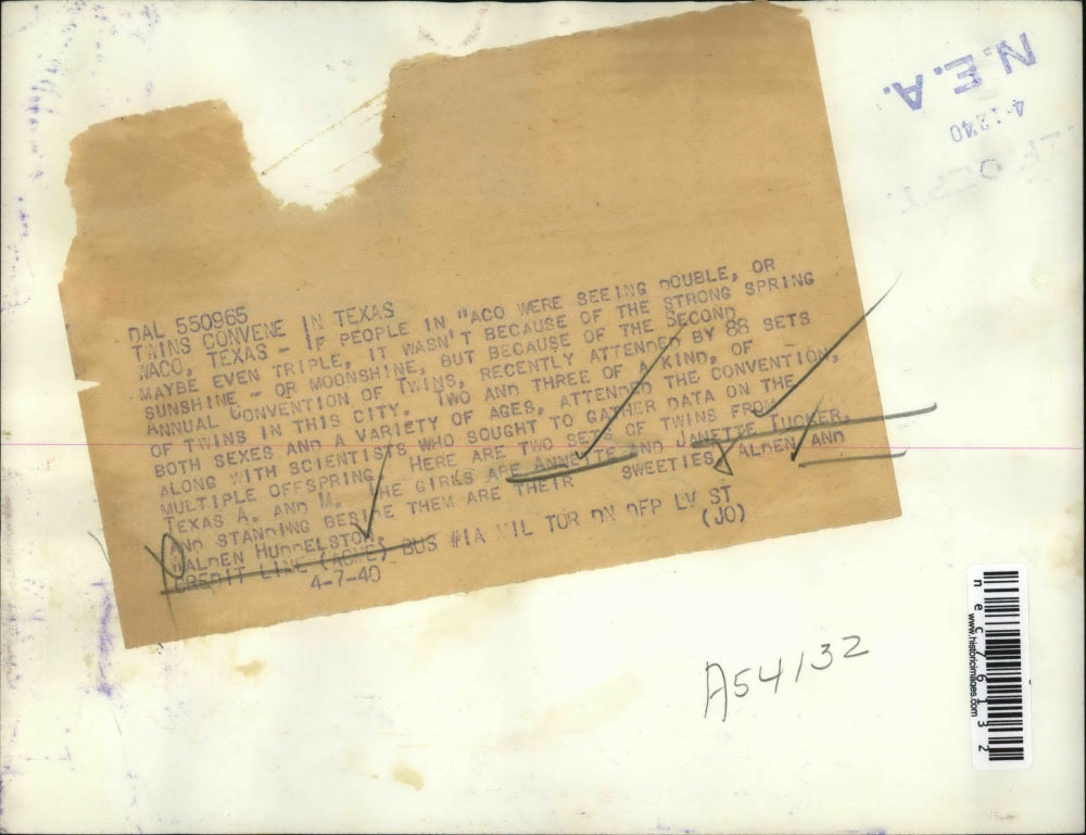 1940 Press Photo Twins convene in Waco, Texas