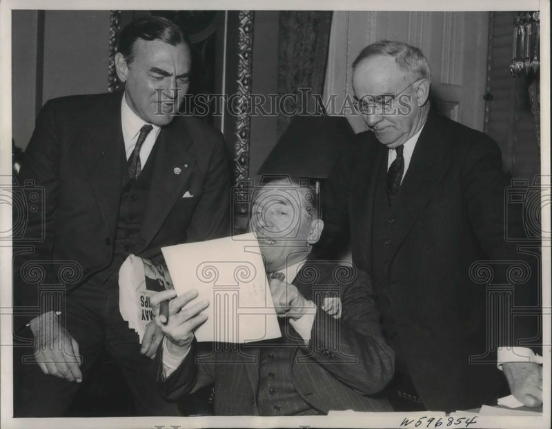 Load image into Gallery viewer, 1941 Press Photo Rep. Hamilton Fish, Rep. Sol Bloom &amp; Rep. Luther Johnson
