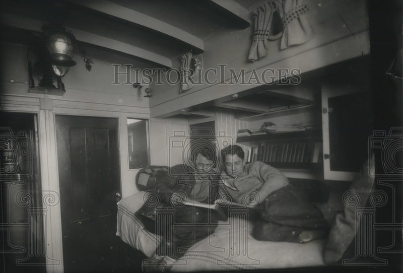 Load image into Gallery viewer, 1929 Press Photo Steve Miranda &amp; Don Blumy in one of the Los Angeles' cabins
