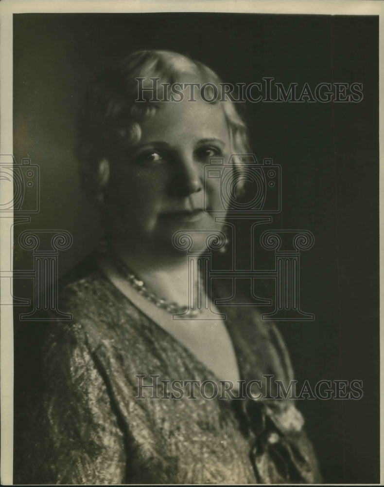 1930 Press Photo Mrs S D James past pres of Leonarda- Historic Images