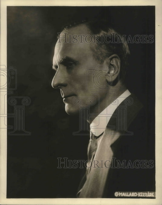 1937 Press Photo Ernest Lawford as William in play The Truth About Blayds