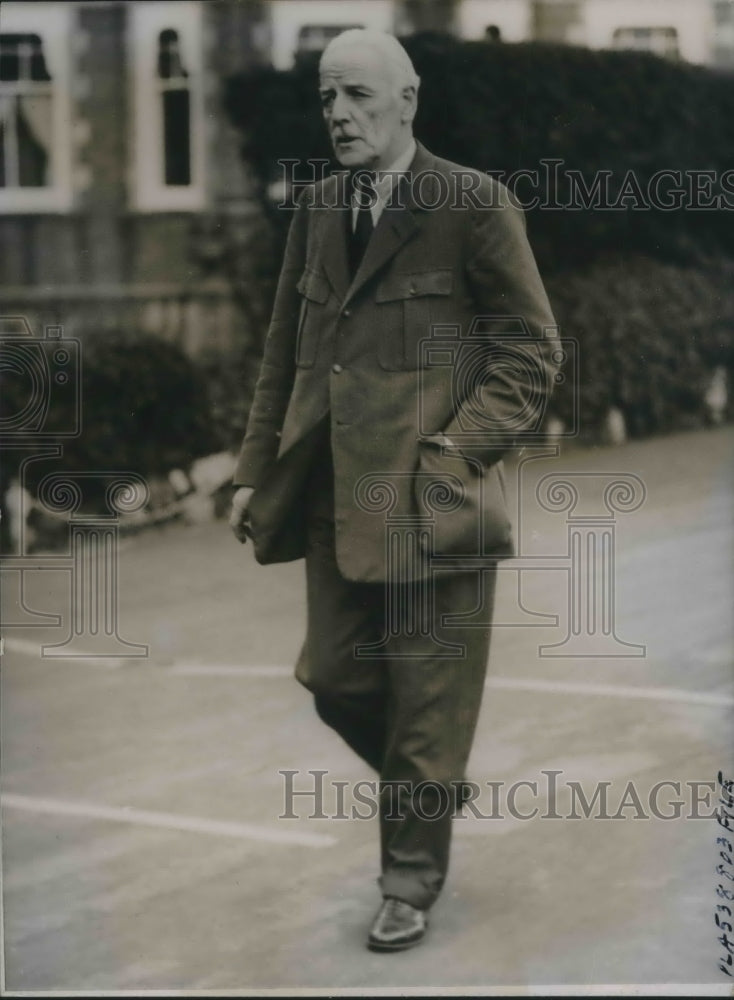 1940 Press Photo Lord Redesdale at EastCost port Unitiy Hitford arrives England