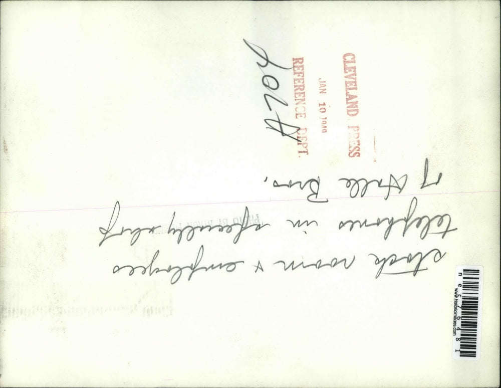 1949 Press Photo Stock room Employee Telephones Halle bros.