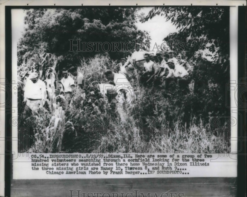 1957 Press Photo Dixon Ill volunteers search for missing girls Nancy, Theresa,