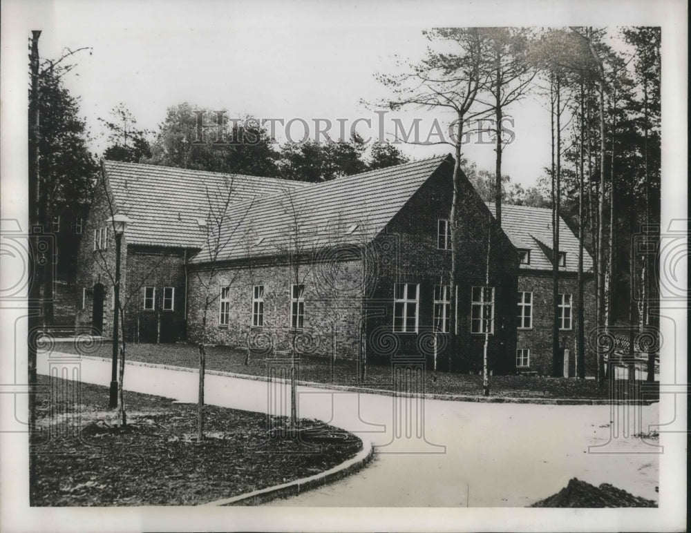 1939 Media Photo Building Houses Corps of Air Defense Workers During Training