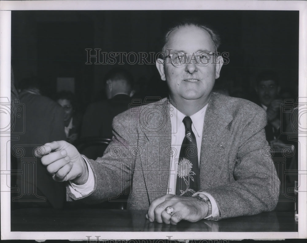 1951 Press Photo Homer Stanhope Testifies In Senate Influence Hearings