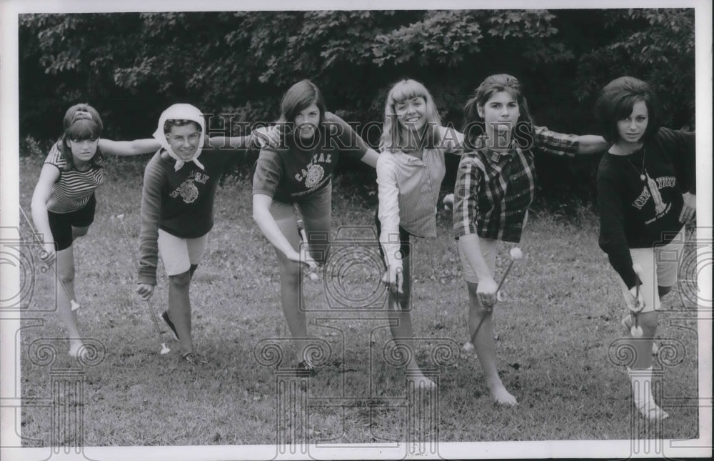 1965 Press Photo Sue Southwich, Janice Brown, Marcia Gleason, Darleen Voll