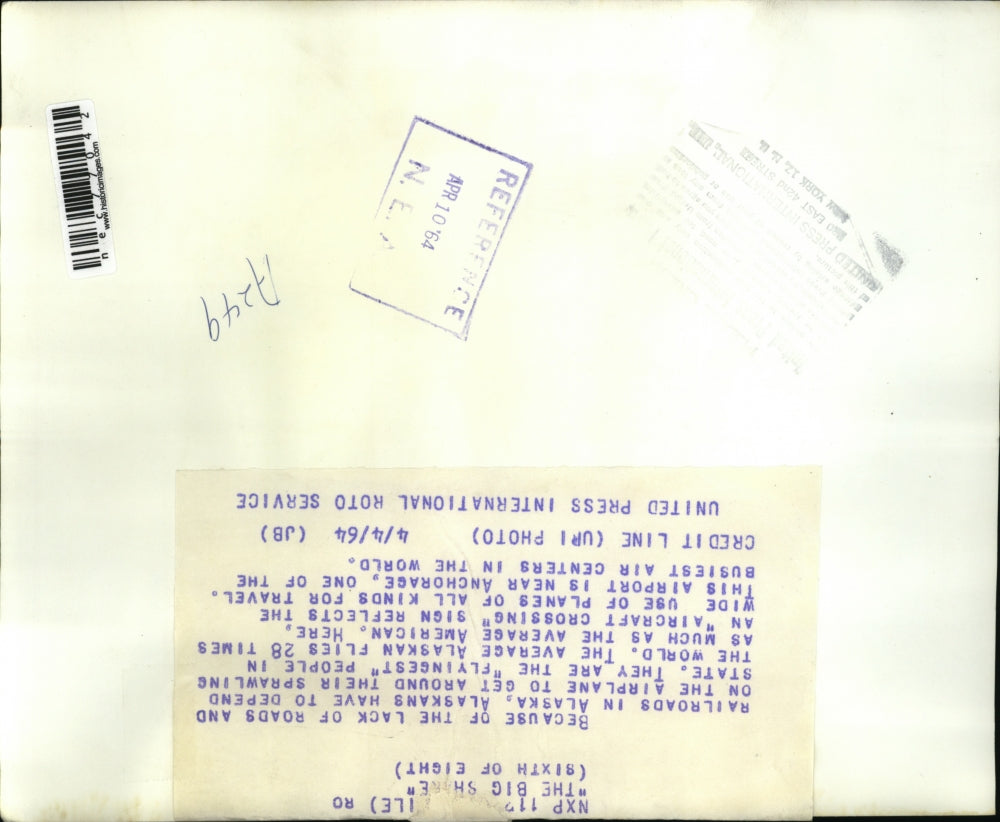 1964 Press Photo Alaskan aircraft crossing near Anchorage-The Big Shine