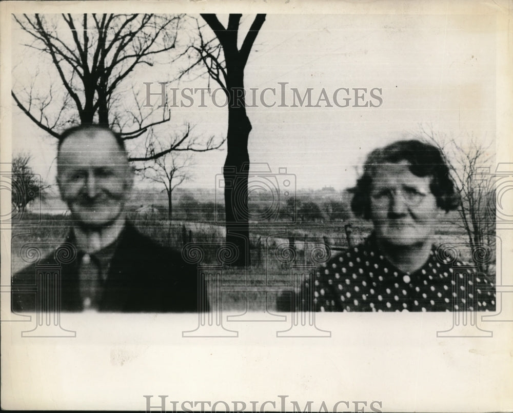 1941 Press Photo Mr & Mrs Frank Fritz celebrating their Golden Wedding Aniv
