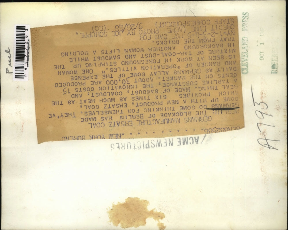 1948 Press Photo Germans manufacture Ersatz Coal, which provides 6 times of heat