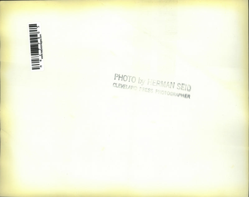 Load image into Gallery viewer, Press Photo Heading out on the highway
