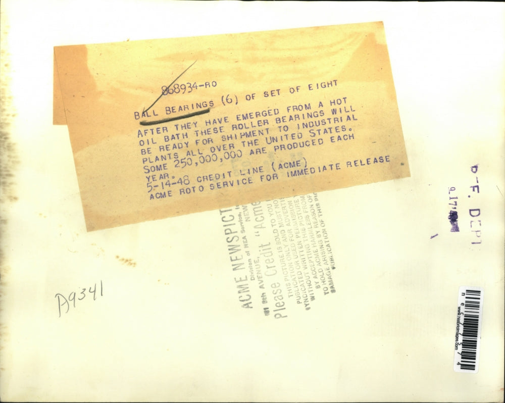 1948 Press Photo Ball Bearings ready for shipment to industrial plants