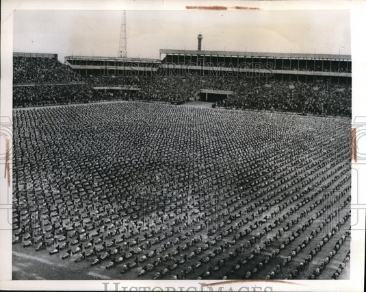 1948 Press Photo Mass Gymnastics at the Prague Sokol Festival.
