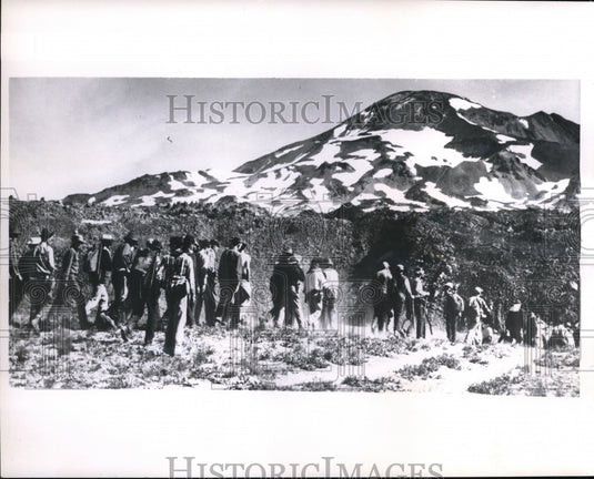 1955 Press Photo West Coast Scout explored Pacific West Trail.